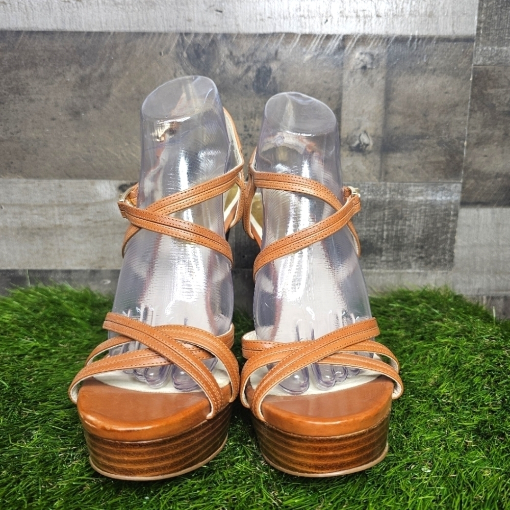 New MICHAEL Michael Kors Camel Tan Strappy Sandals | 10 - Picture 6 of 11